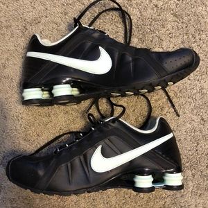 (Worn once!) custom black and mint Nike shox